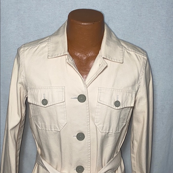 GAP jacket color Cream with 4 pockets Sz M - Picture 2 of 10